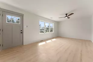 2403 Thomas Rd, Valparaiso, IN 46383 - Photo 4