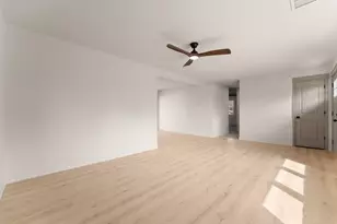 2403 Thomas Rd, Valparaiso, IN 46383 - Photo 6