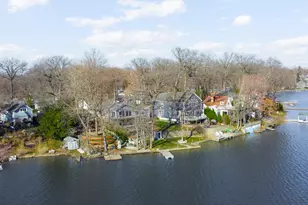 1210 Edgewater Beach Rd, Valparaiso, IN 46383 - Photo 8