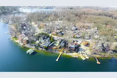 1210 Edgewater Beach Road, Valparaiso, IN 46383 - Photo 6