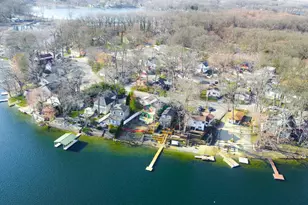 1210 Edgewater Beach Rd, Valparaiso, IN 46383 - Photo 6