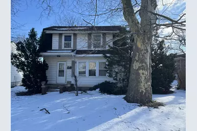 111 N Calumet Avenue, Michigan City, IN 46360 - Photo 1