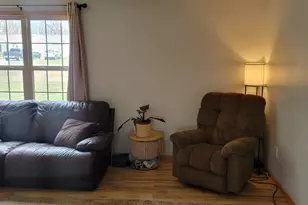 10432 Chevette Dr, Wheatfield, IN 46392 - Photo 8