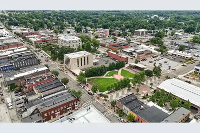 204 N Campbell Street, Valparaiso, IN 46385 - Photo 32