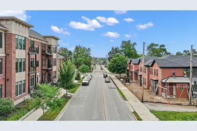 204 N Campbell Street, Valparaiso, IN 46385 - Photo 2