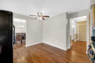 1814 Tulip Ln, Munster, IN 46321 - Photo 8