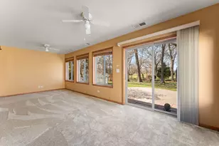 6458 Grosbeak Ct, Hobart, IN 46342 - Photo 20