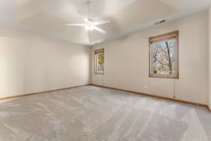 6458 Grosbeak Ct, Hobart, IN 46342 - Photo 24