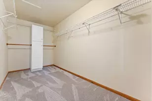 6458 Grosbeak Ct, Hobart, IN 46342 - Photo 26