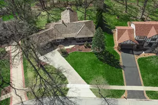 9894 W Oakridge Dr, Saint John, IN 46373 - Photo 32