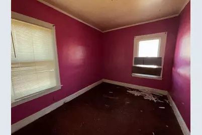 128 W 41st Avenue, Gary, IN 46408 - Photo 10