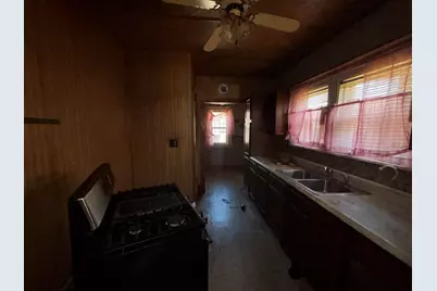 128 W 41st Avenue, Gary, IN 46408 - Photo 6