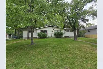 721 N Carroll Avenue, Michigan City, IN 46360 - Photo 2