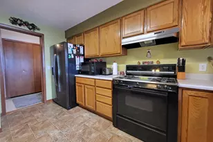 17204 Colorado St, Hebron, IN 46341 - Photo 28