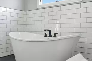 11241 Oak Ridge Ct, Crown Point, IN 46307 - Photo 34