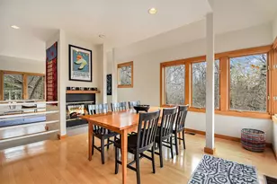 120 E Beachview Ave, Beverly Shores, IN 46301 - Photo 4