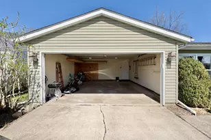 2201 Milford Ct, Valparaiso, IN 46383 - Photo 28