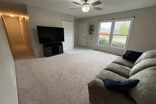 2201 Milford Ct, Valparaiso, IN 46383 - Photo 2