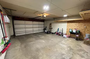 2201 Milford Ct, Valparaiso, IN 46383 - Photo 30