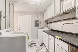 5207 W 4th Pl, Gary, IN 46406 - Photo 12