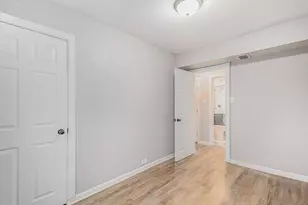 5207 W 4th Pl, Gary, IN 46406 - Photo 10