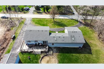 1395 Waverly Road, Chesterton, IN 46304 - Photo 4