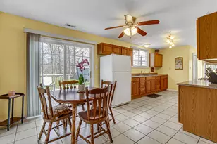 1395 Waverly Rd, Chesterton, IN 46304 - Photo 12