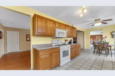 1395 Waverly Road, Chesterton, IN 46304 - Photo 16