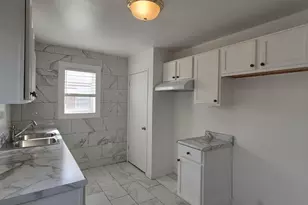 908 E 45th Ave, Gary, IN 46409 - Photo 6