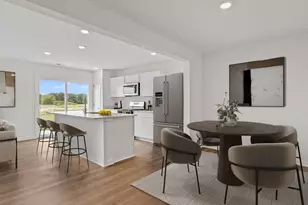 543 Cressmoor Blvd, Hobart, IN 46342 - Photo 2