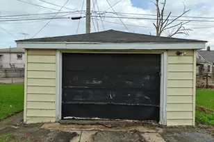 1567 Rutledge St, Gary, IN 46404 - Photo 22