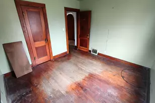 1567 Rutledge St, Gary, IN 46404 - Photo 12