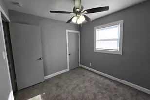 1622 Ohio St, Gary, IN 46407 - Photo 8