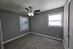 1622 Ohio St, Gary, IN 46407 - Photo 4