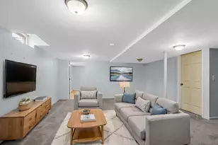 2455 W 61st Pl, Merrillville, IN 46410 - Photo 30