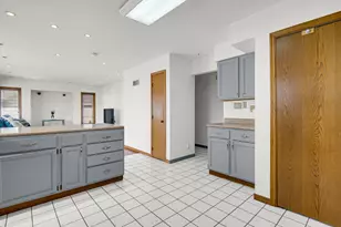 2455 W 61st Pl, Merrillville, IN 46410 - Photo 12