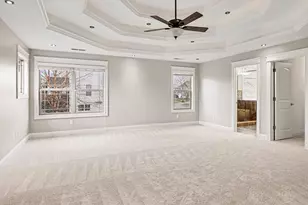 2411 Nottingham Dr, Valparaiso, IN 46383 - Photo 20