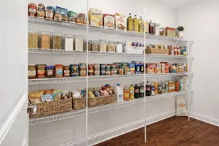 2411 Nottingham Dr, Valparaiso, IN 46383 - Photo 14