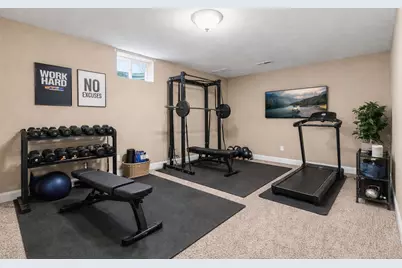 2411 Nottingham Drive, Valparaiso, IN 46383 - Photo 34