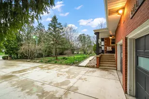 8814 Lee St, Crown Point, IN 46307 - Photo 30