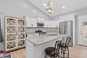 764 Blackstone Ct, Kouts, IN 46347 - Photo 6