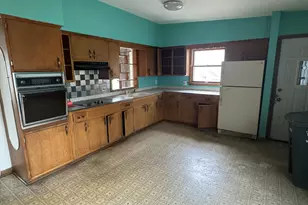 1501 Lafayette St, Valparaiso, IN 46383 - Photo 10