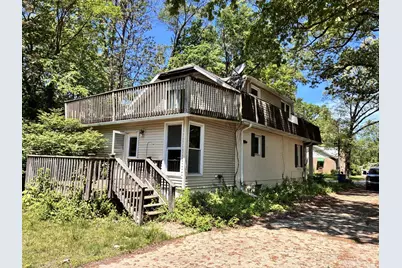 1921 E Coolspring Avenue, Trail Creek, IN 46360 - Photo 2