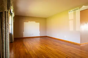 11408 W 157th Ave, Lowell, IN 46356 - Photo 2