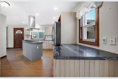 808 E 3rd Street, Hobart, IN 46342 - Photo 12