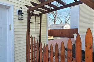 808 E 3rd St, Hobart, IN 46342 - Photo 32