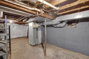 808 E 3rd St, Hobart, IN 46342 - Photo 30