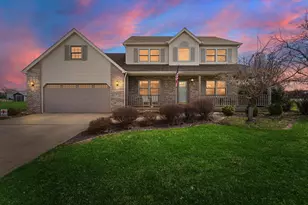 901 Bernie Ct, Chesterton, IN 46304 - Photo 2