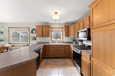 901 Bernie Court, Chesterton, IN 46304 - Photo 16