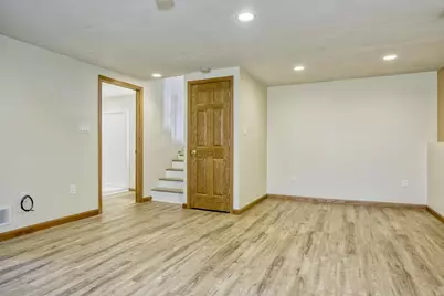 10720 N 1100 W, Demotte, IN 46310 - Photo 14